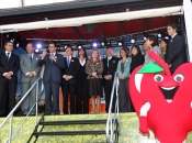 Ministro Hinzpeter participa en lanzamiento de gira Elige Vivir Sano