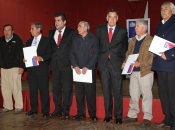 Gobierno entrega pensiones de gracia a trabajadores portuarios