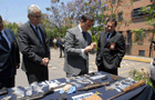 Ministro del Interior verificó incautación de drogas equivalentes a más de 450 mil dosis