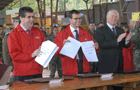 Gobierno firmó acuerdo con cuerpo militar del trabajo para agilizar tareas de reconstrucción en las zonas afectadas por el terremoto